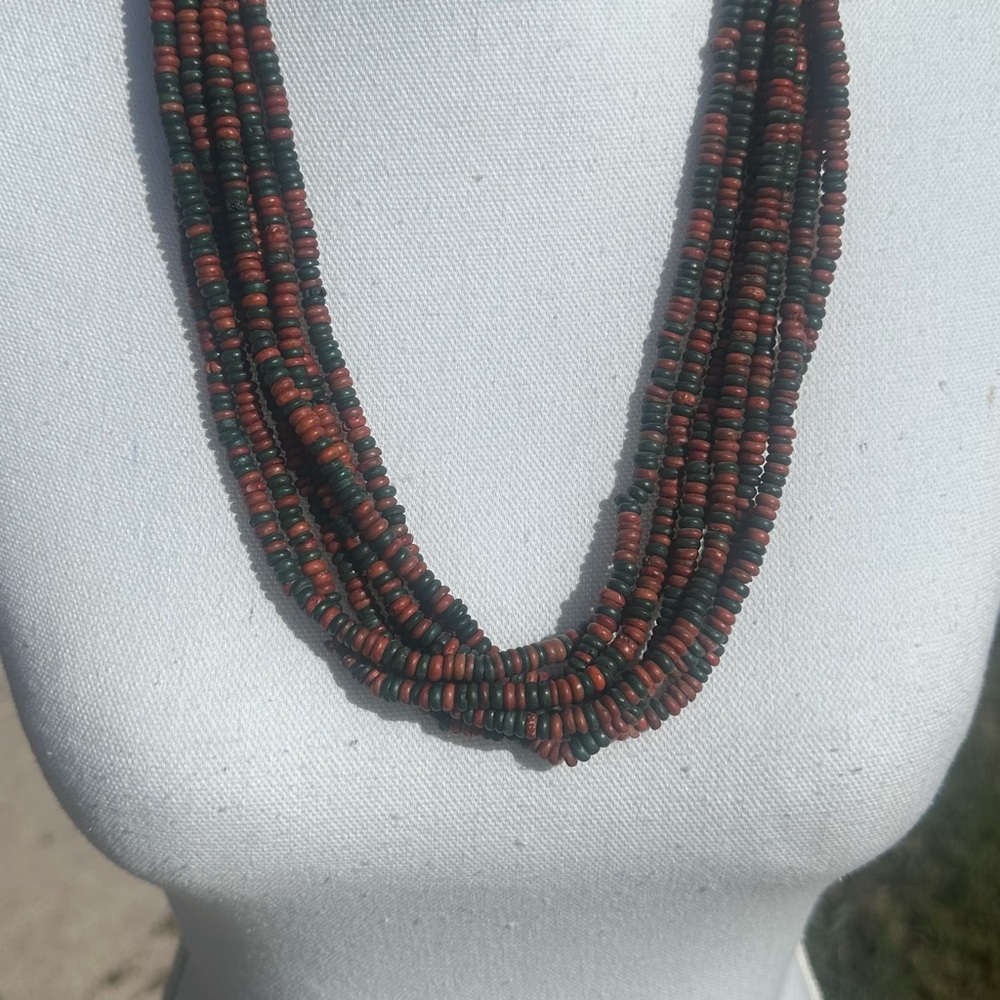 Vintage Ethnic Style Red and Green Multi-Strand Beaded Necklace - Picture 6 of 7